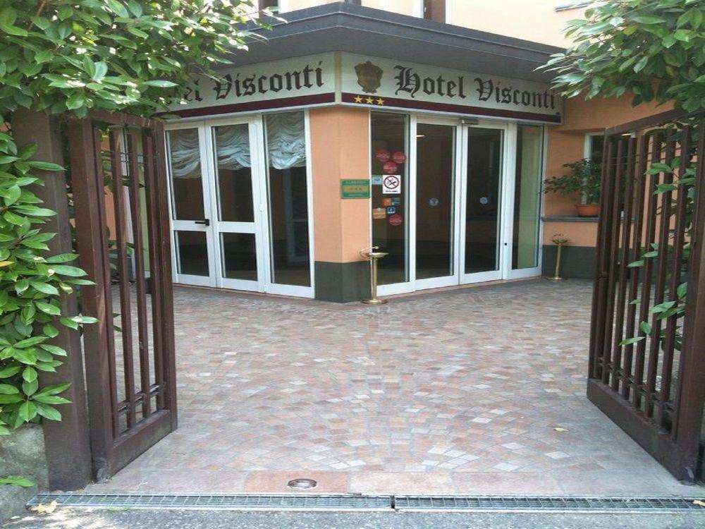 Hotel Visconti Melzo Bagian luar foto